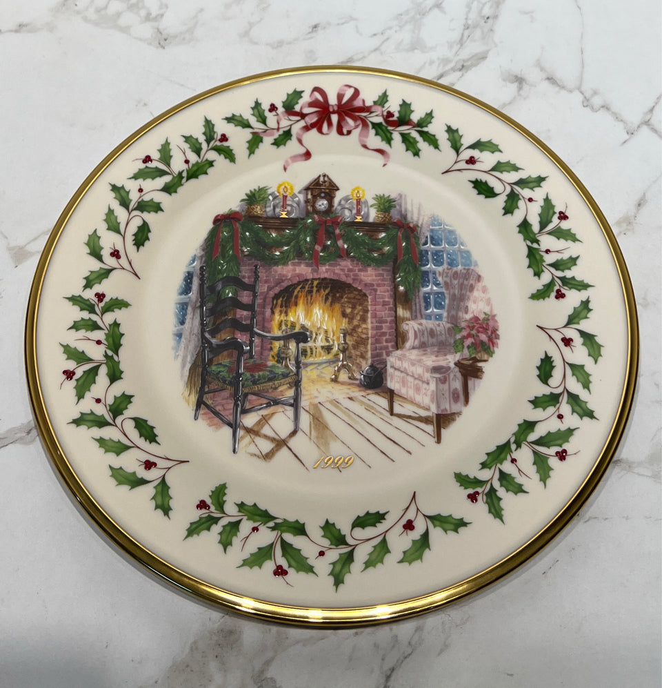 Lenox Holiday Plate - 10.5"