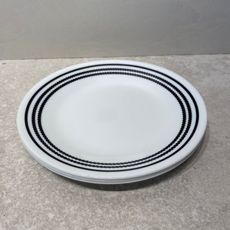 Set of 3 Corelle Plates