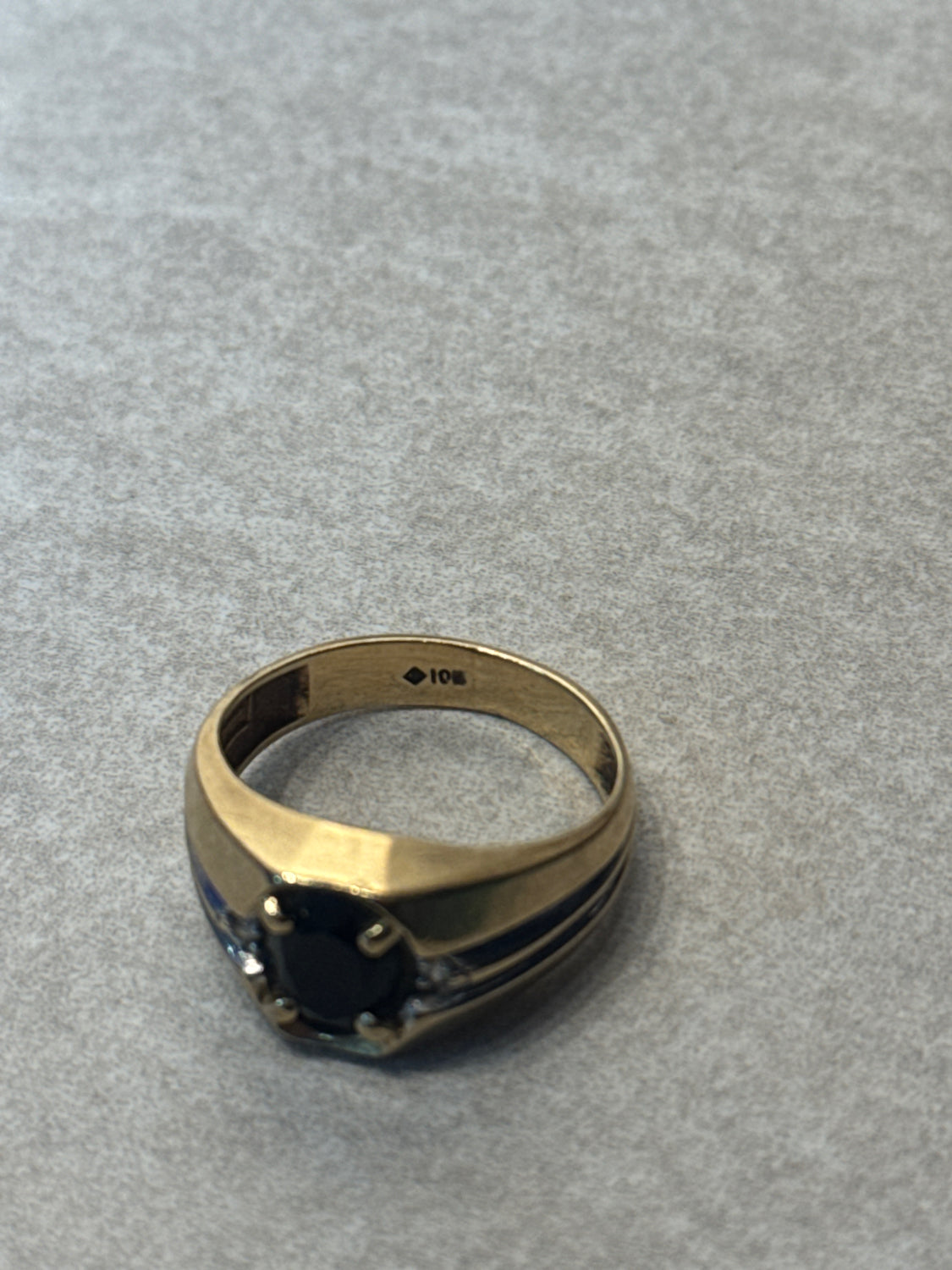 10K Gold Diamond Ring Sz. 6