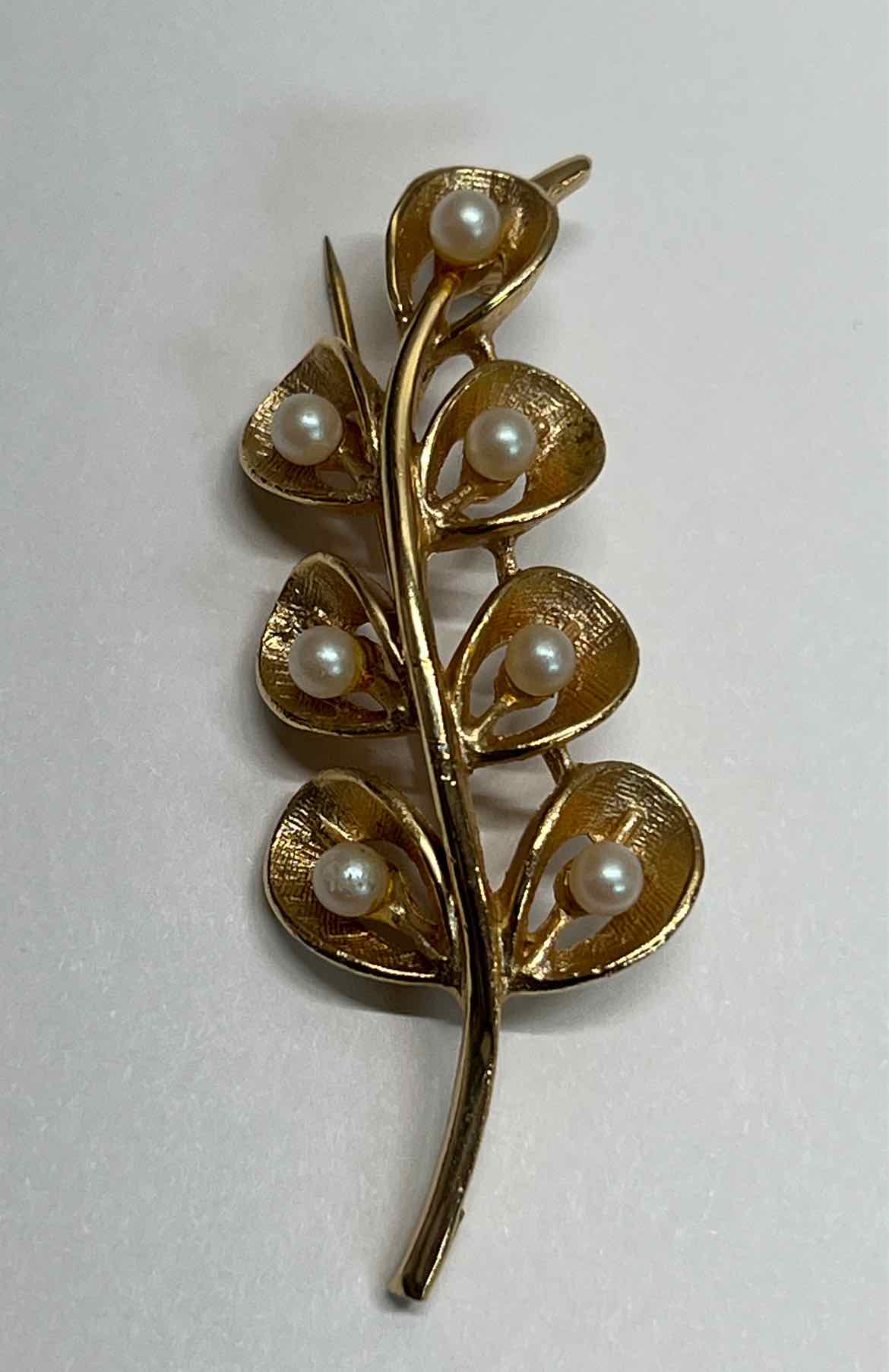 Pin