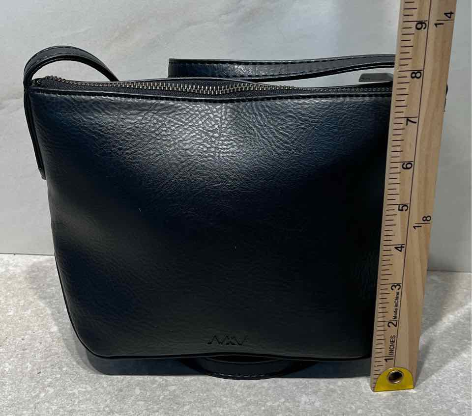 Matt and Nat Handbag