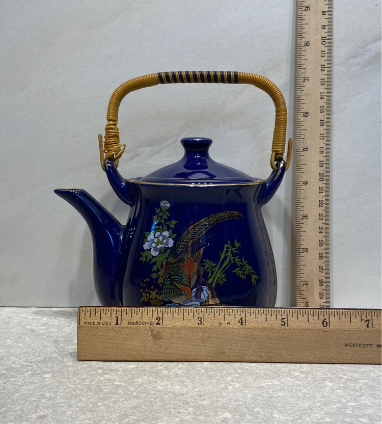 Teapot