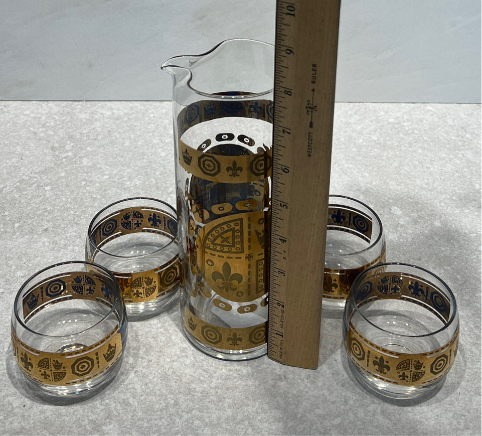 Veto Bari Pitcher And 4 Glasses