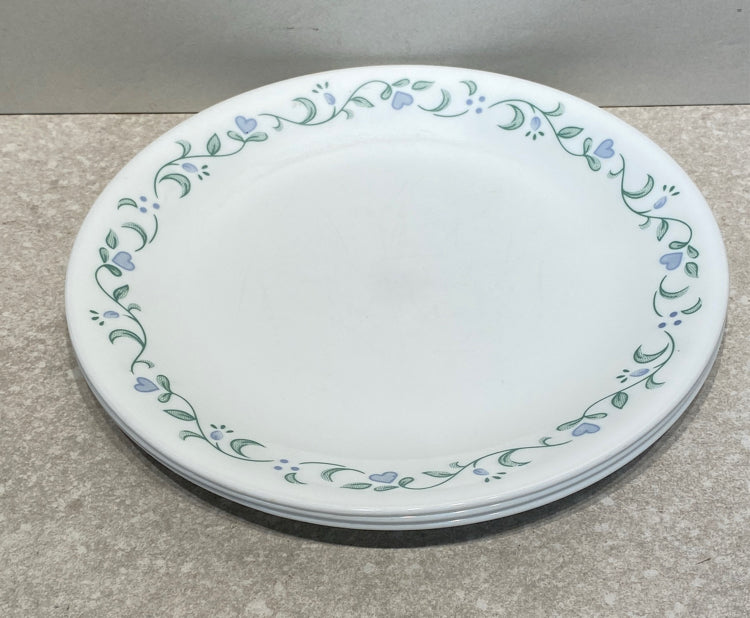 Set of 3 Corelle Plates