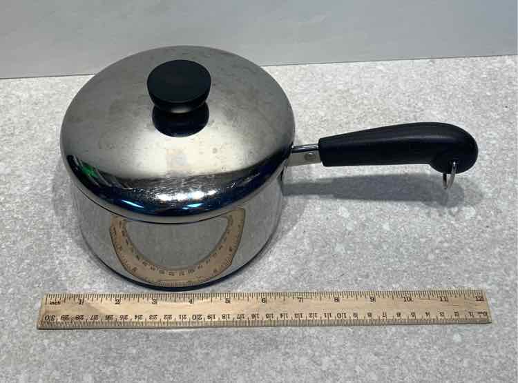 Reverware Covered Pot