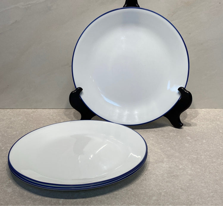 Set of 4 Corelle Plates
