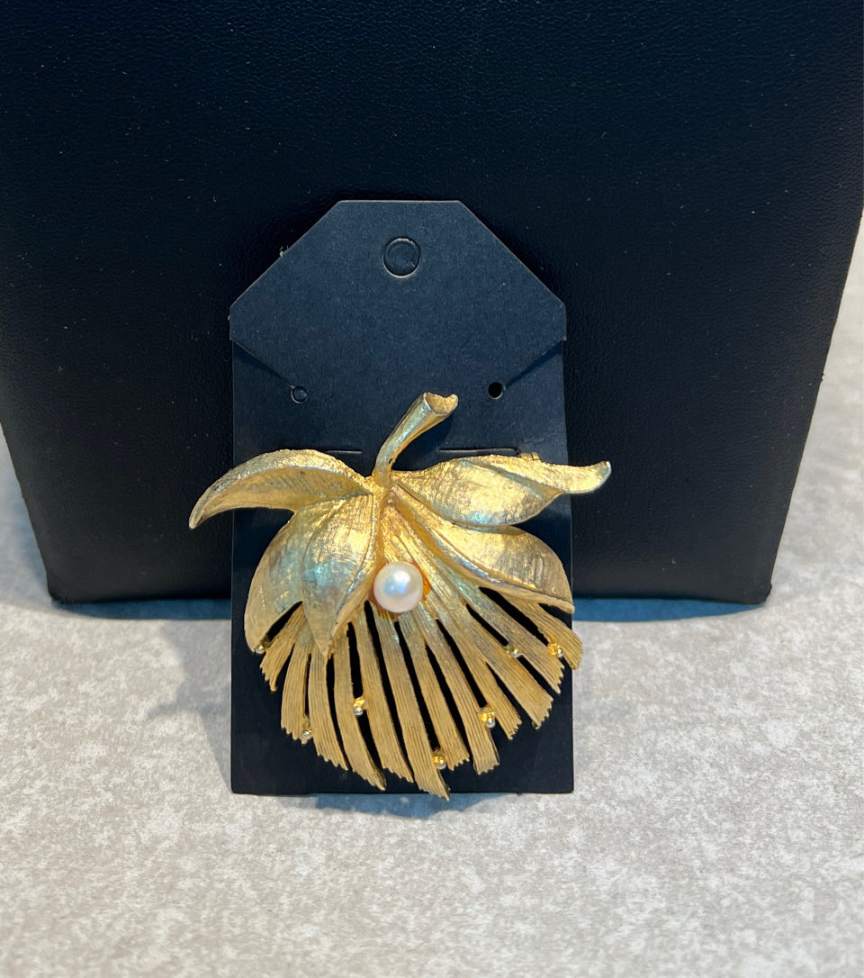 Pin