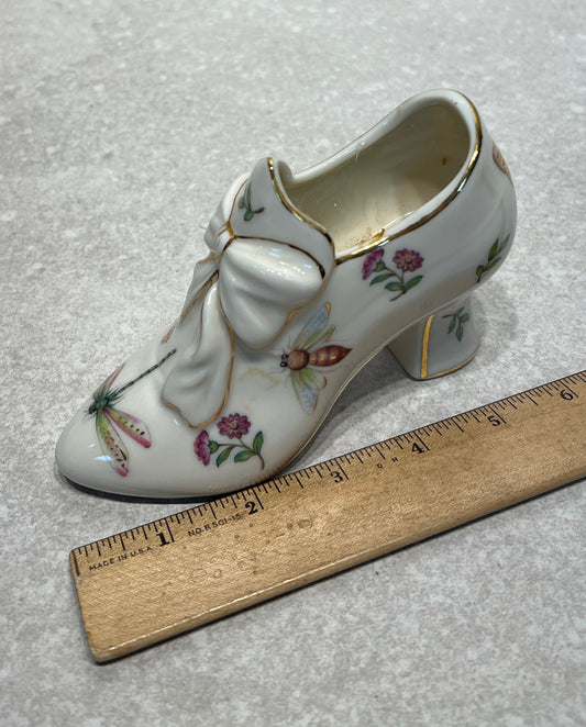 Shoe