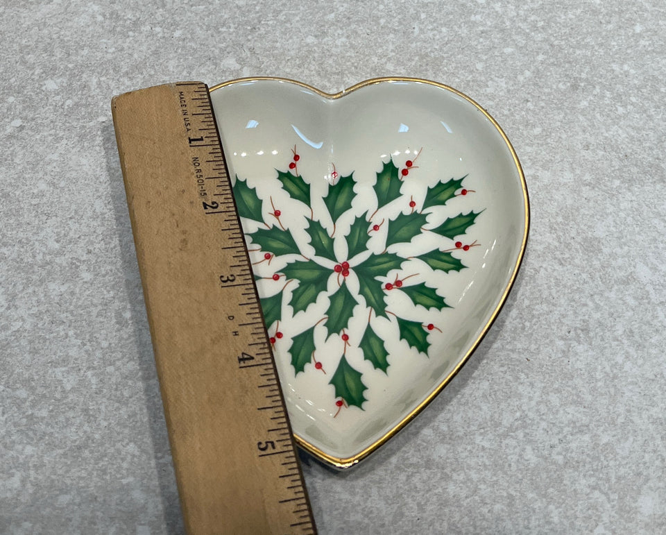 Lenox Heart Plate