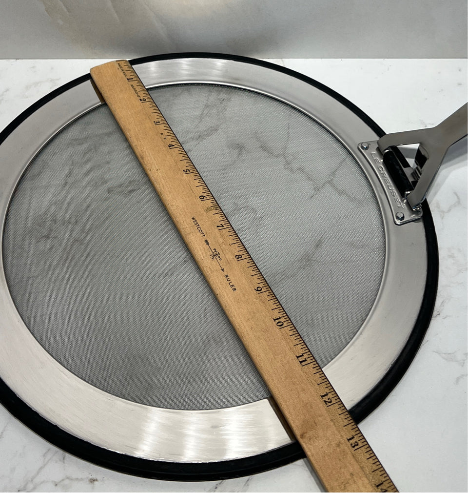 Le Creuset Splatter Guard
