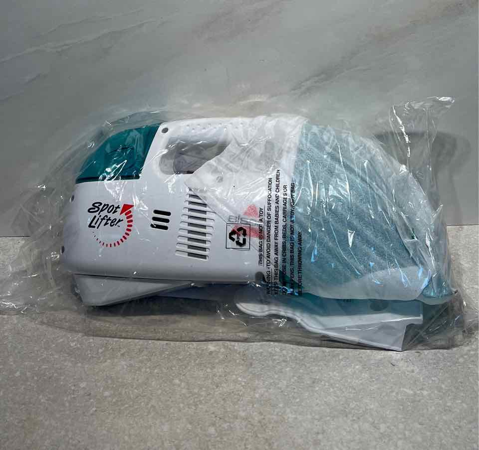 Bissell Spot Cleaner (New)