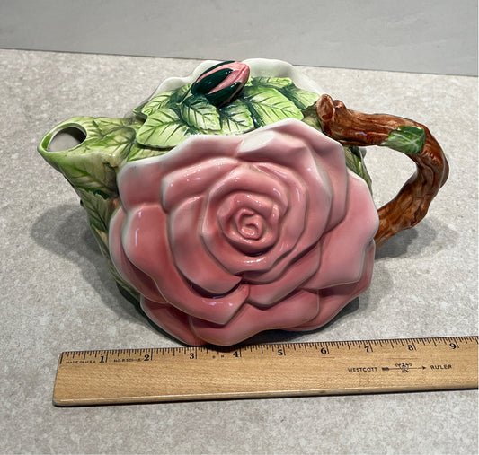 Teapot