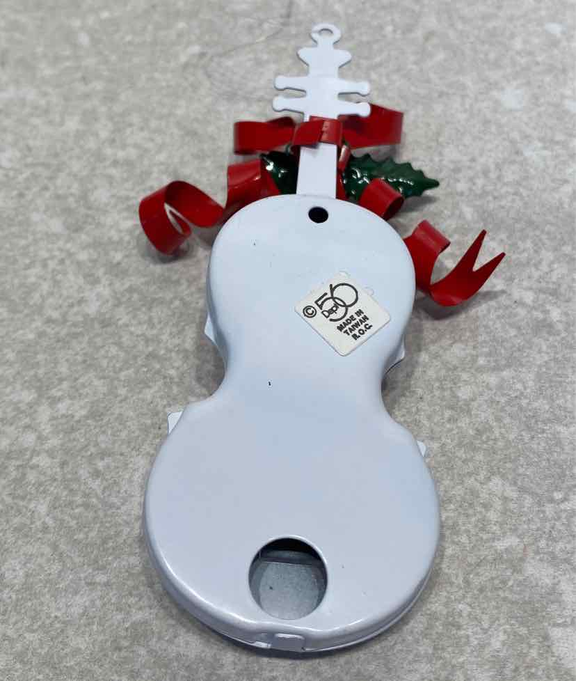 Dept. 56 Ornament