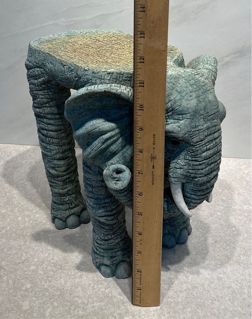 Elephant Stand