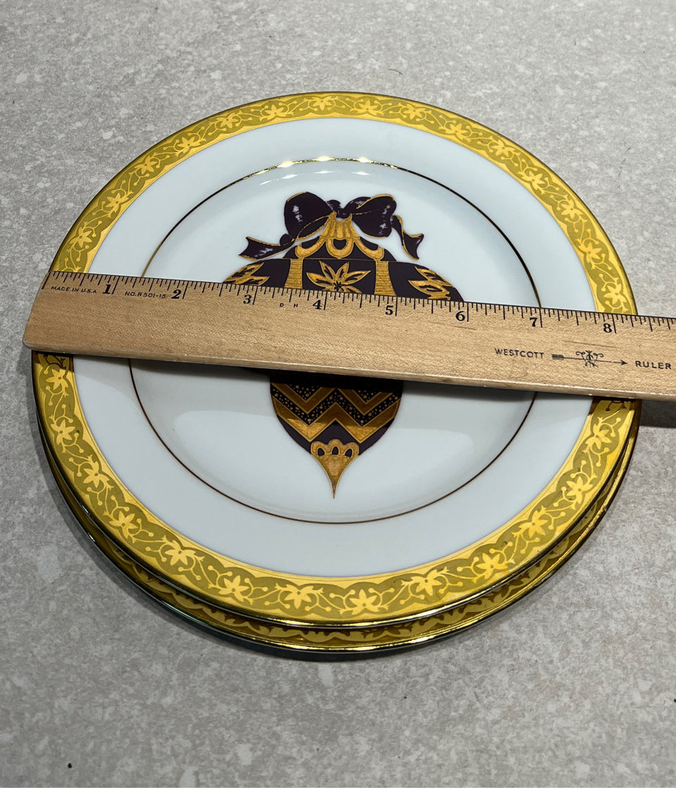 Set of 2 Plates
