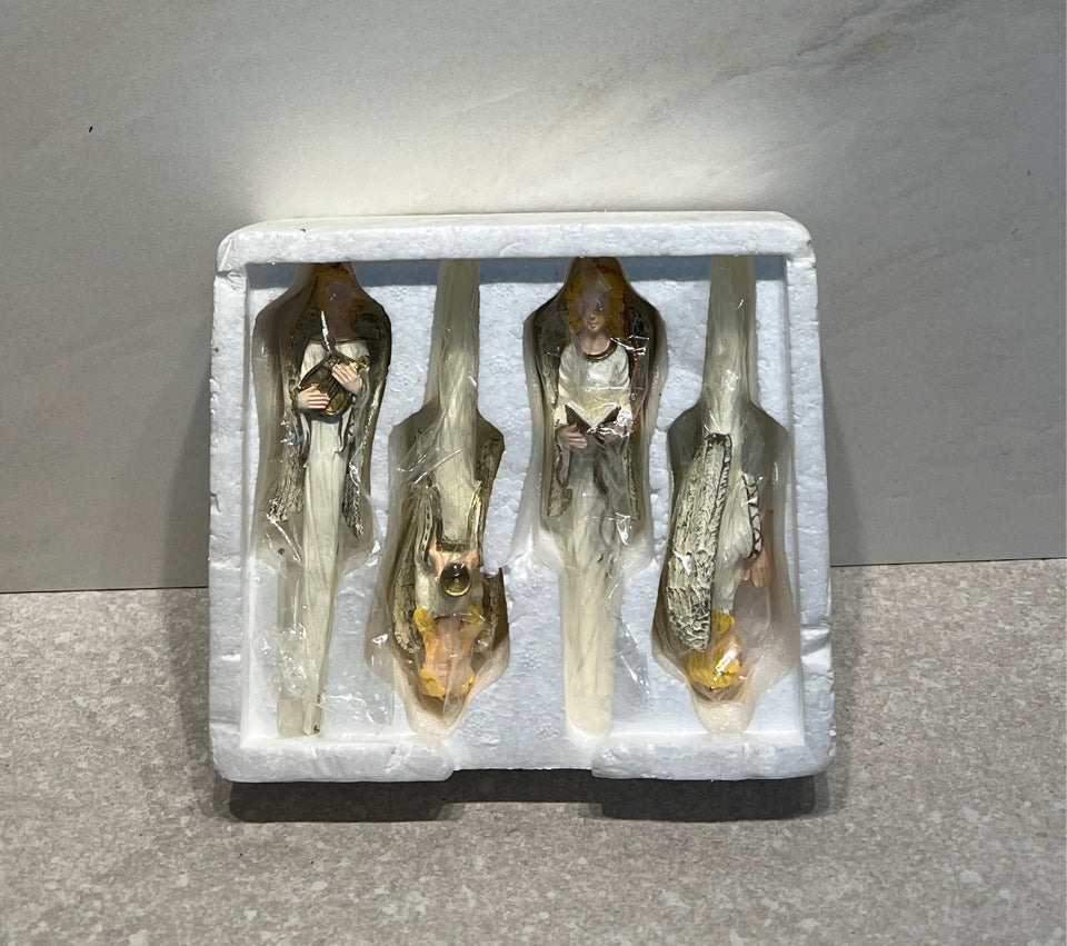 Set of 4 Ornaments