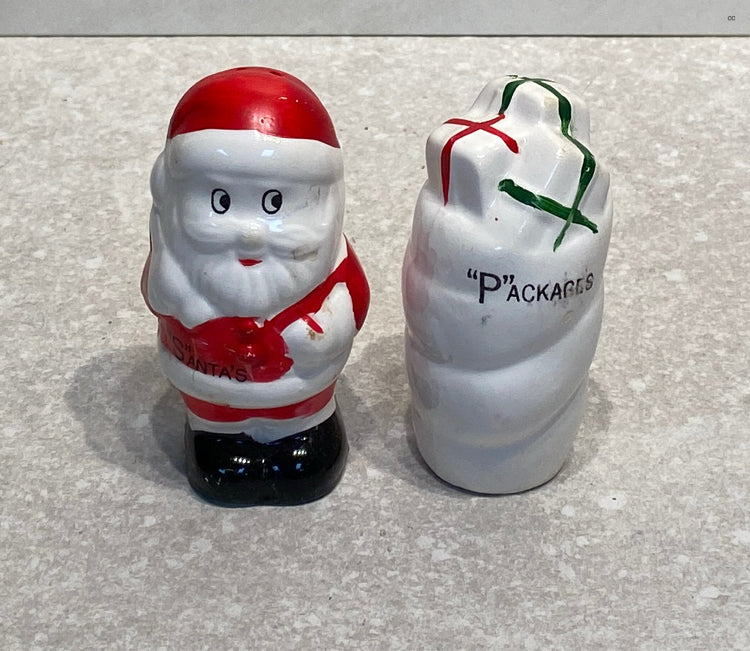 Vintage Salt And Pepper Shakers
