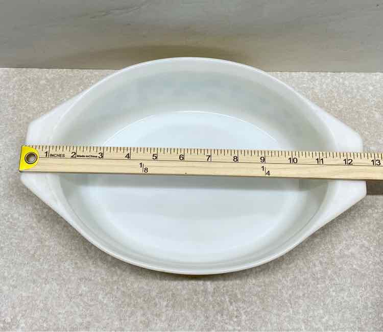 Pyrex Golden Acorn Covered Casserole