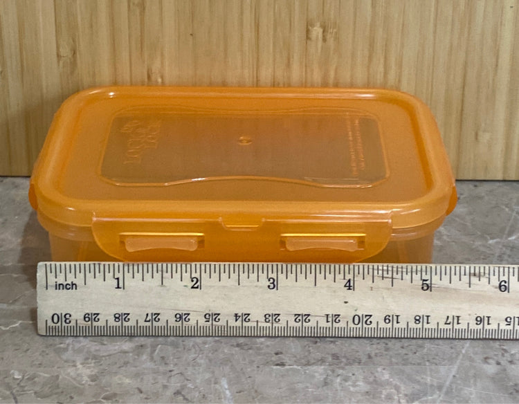 Lock & Lock Covered Container