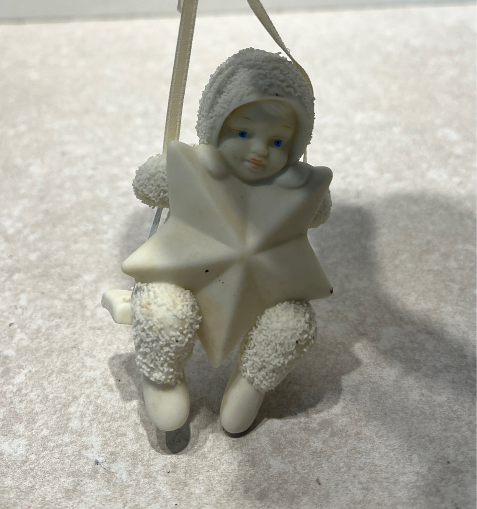Dept. 56 Snowbabies Figurine