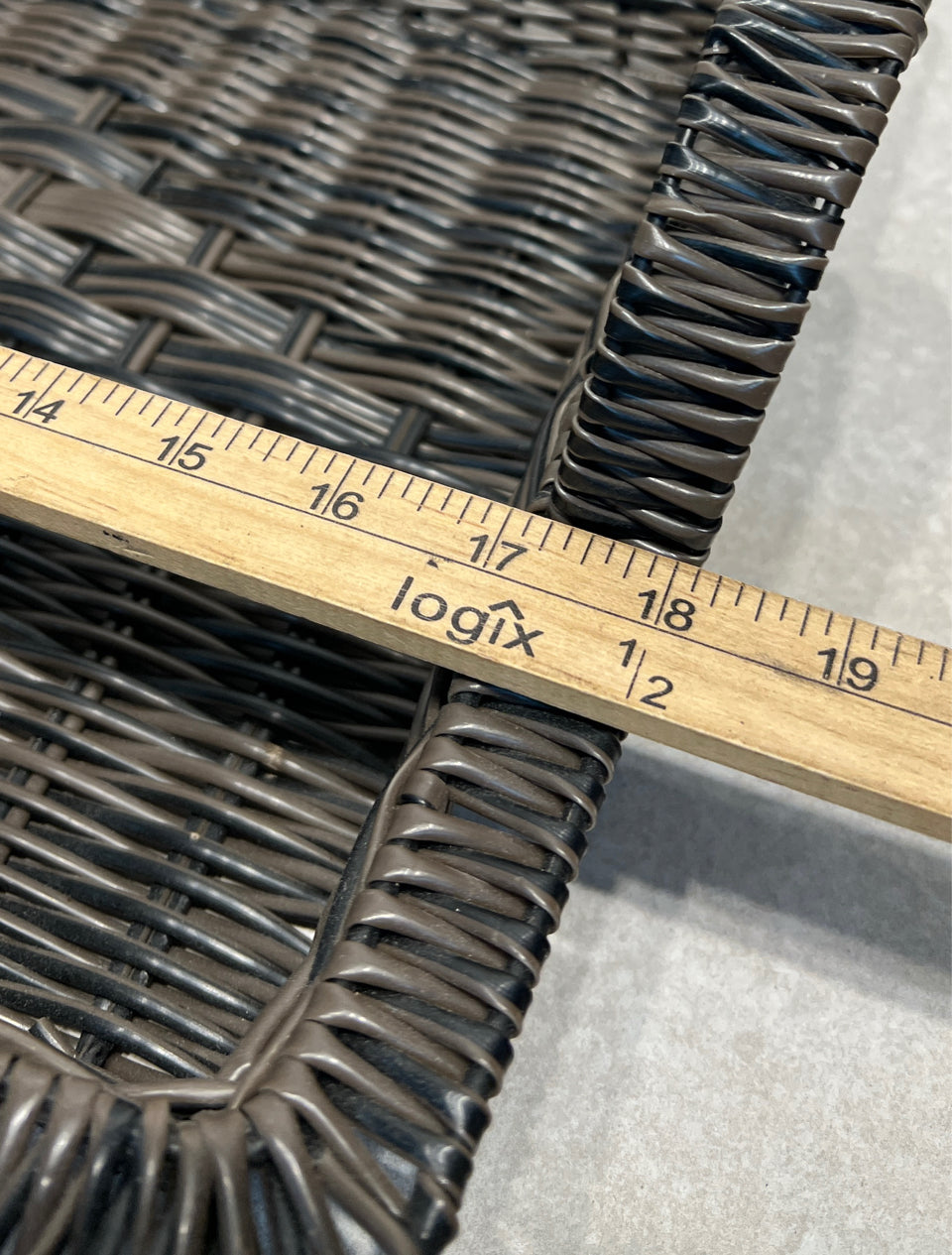 Wicker Tray