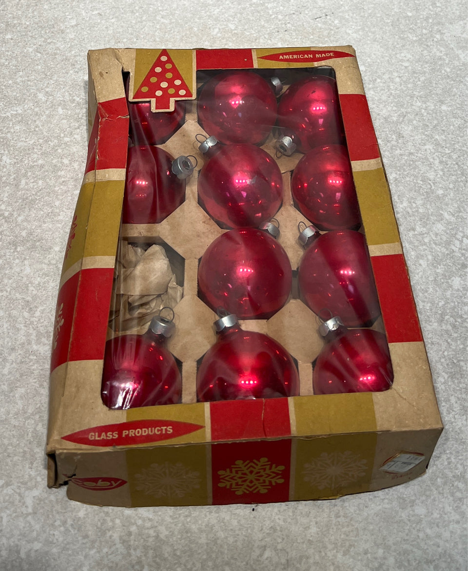 Vintage Ornametns