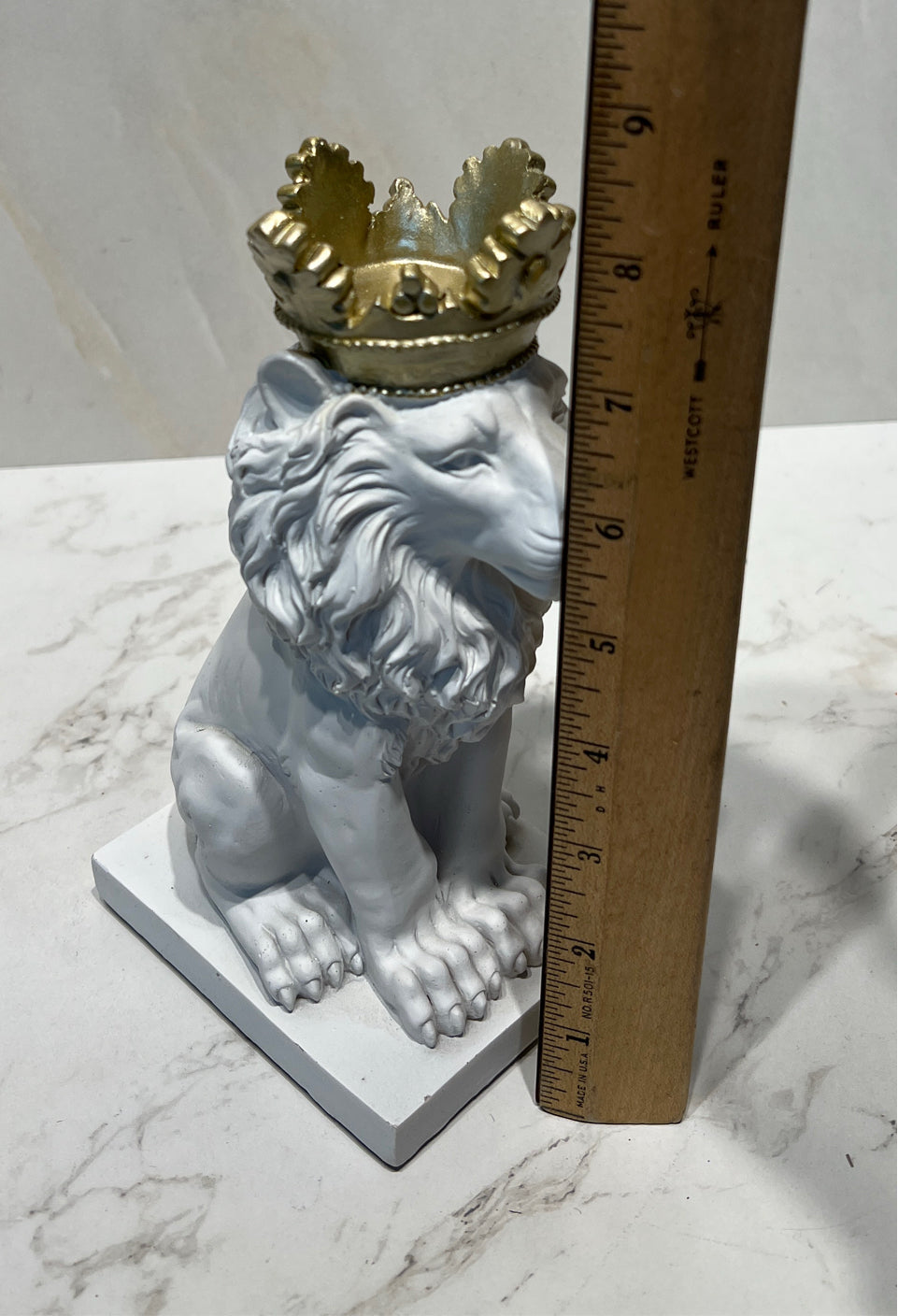 Lion Decor