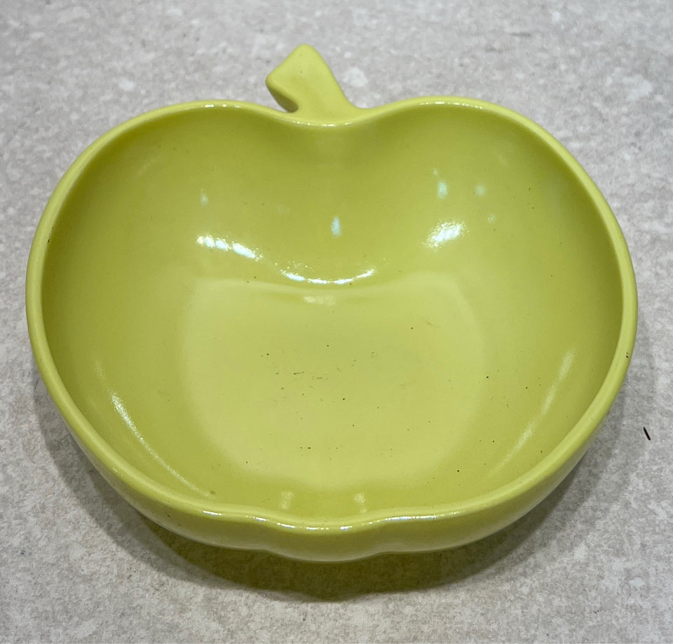 Hazel Atlas Platonite Apple Bowl