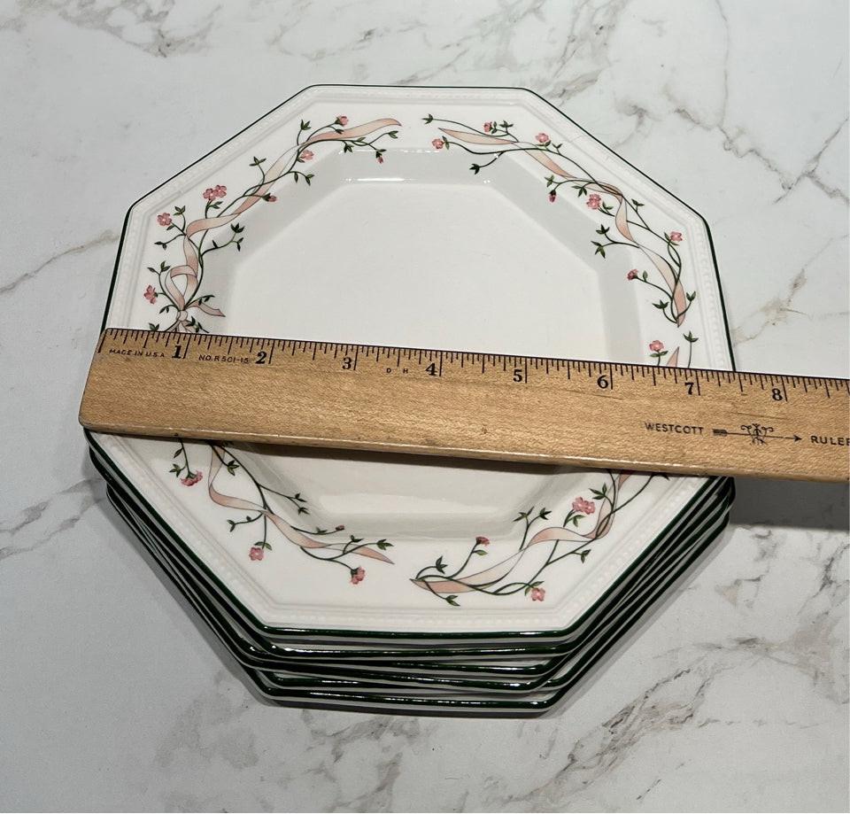 Set of 6 Johnson Bros Plates