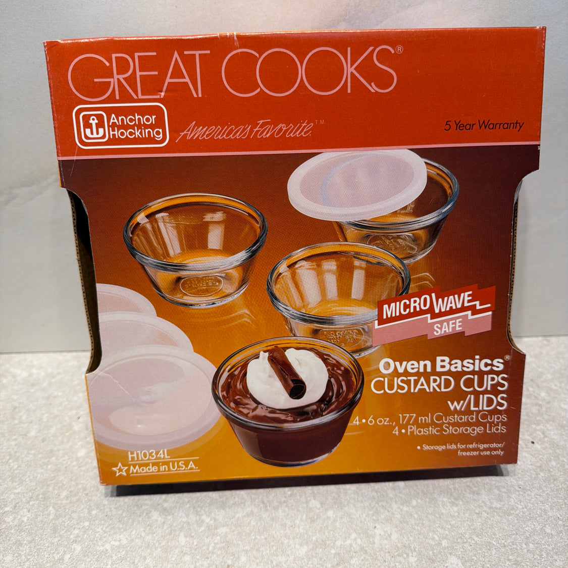Set of 4 Custard Cups with Lids