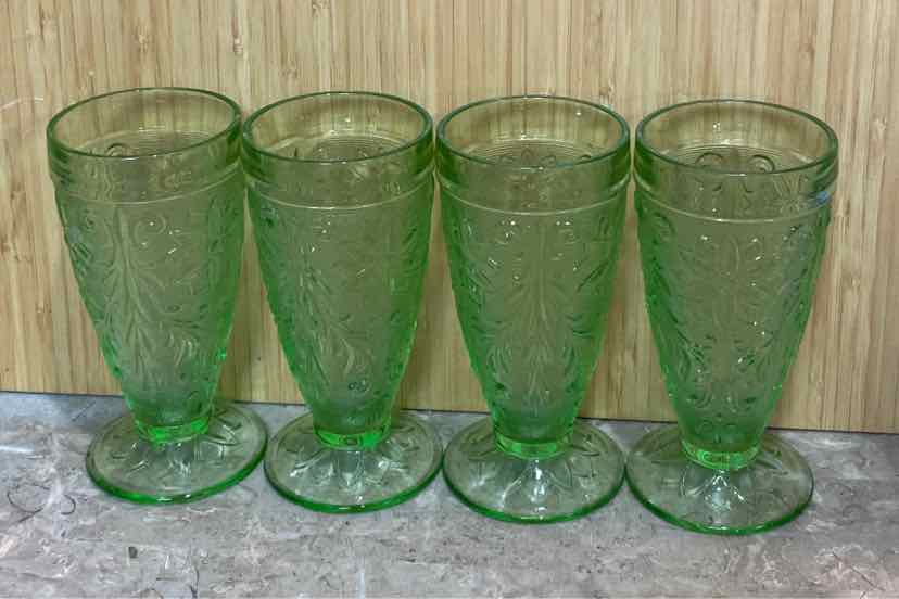 Set of 4 Tiara Chantilly Ice Tea Glasses