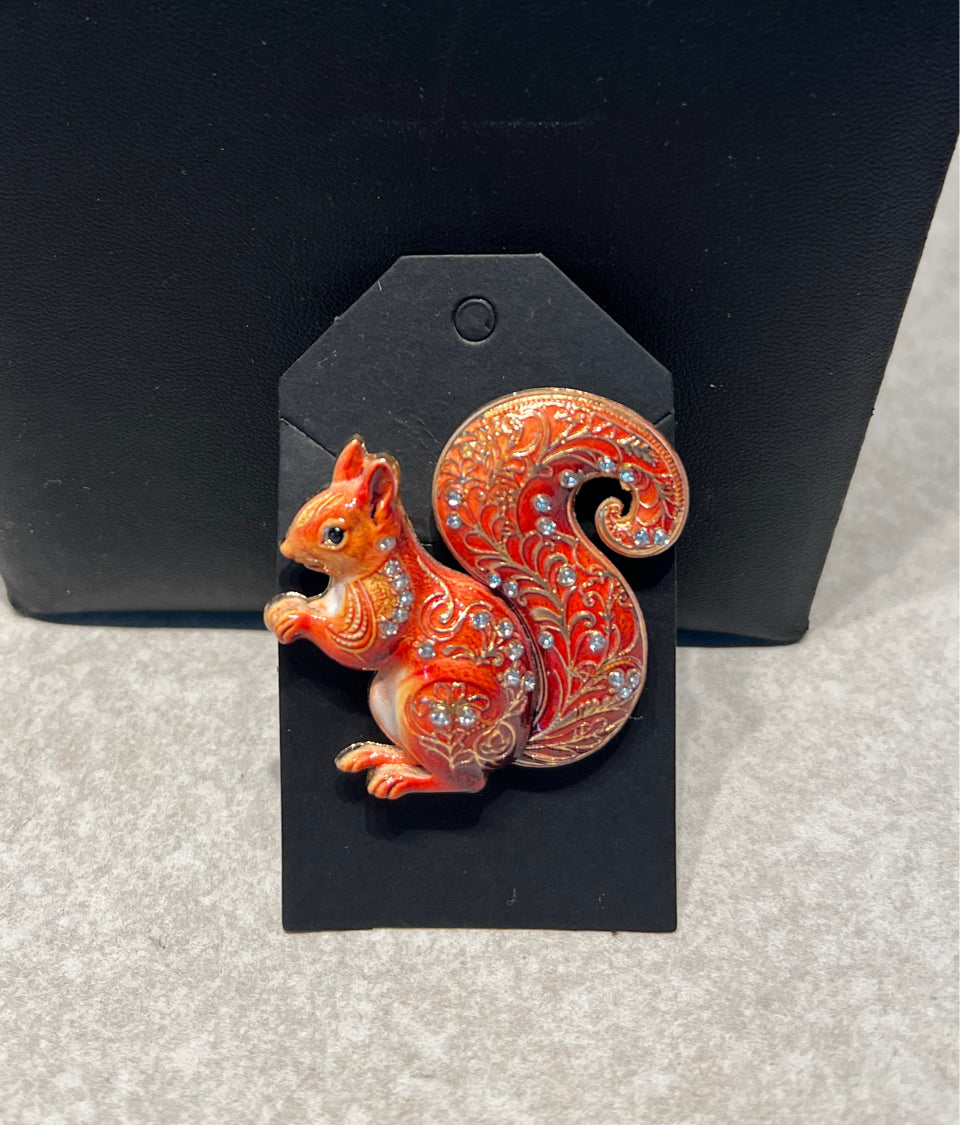 Squirrel Pin