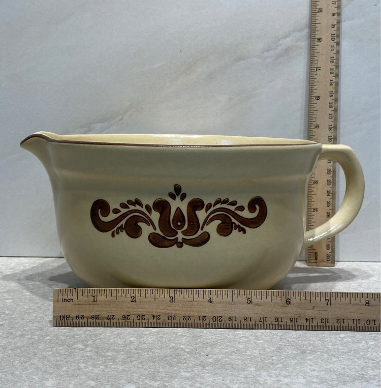 Pfaltzgraff Batter Bowl As-is