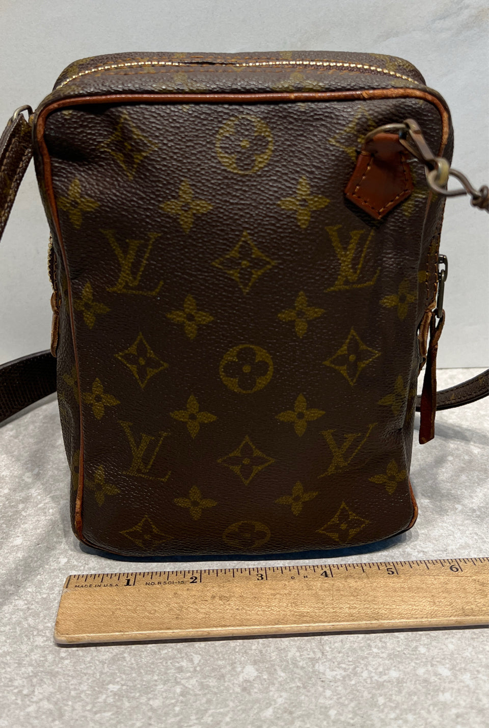 Louis Vuitton Bag *