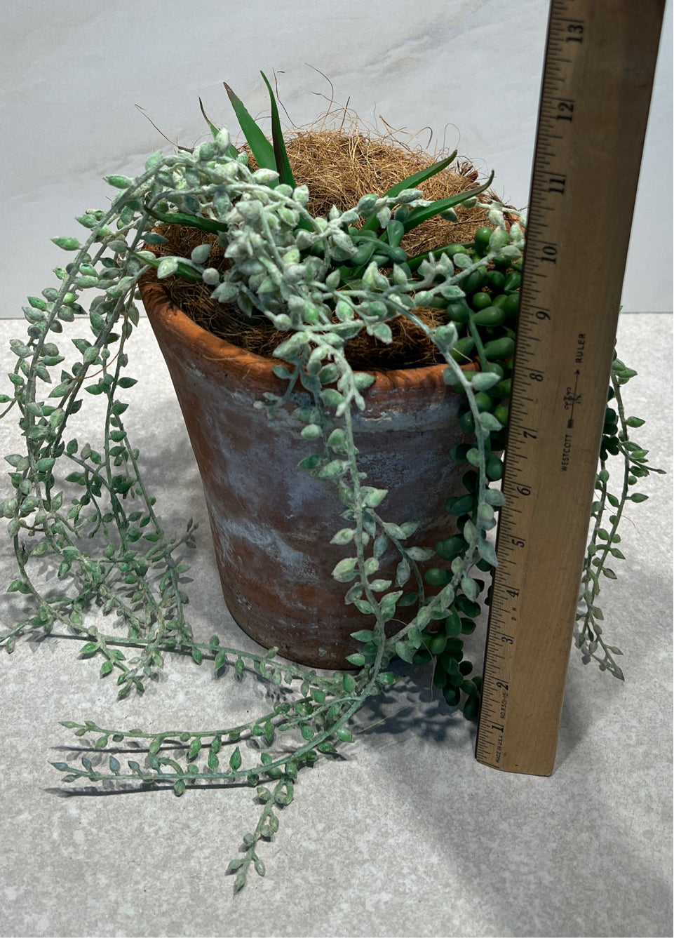 Artificial Decor