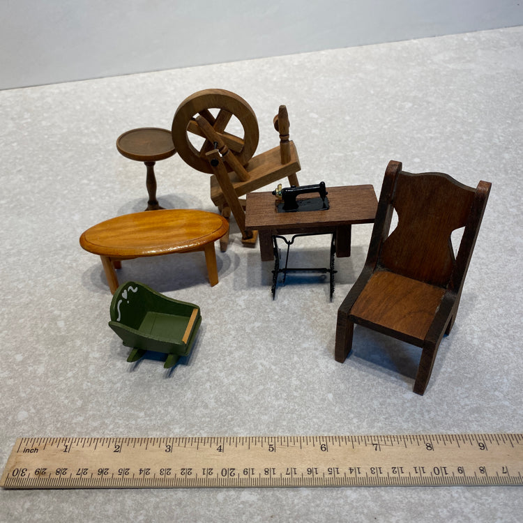 Doll Houuse Lot