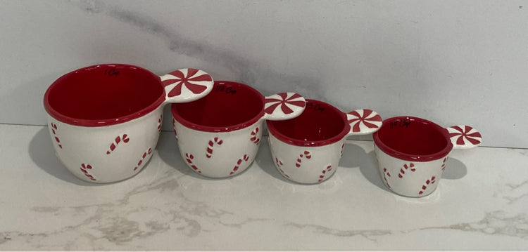 Measuring Cups