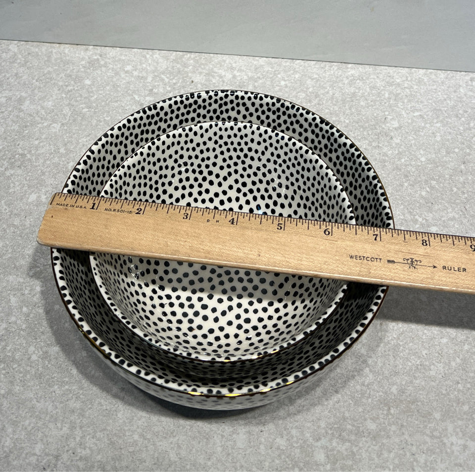 Set of 2 Bowls