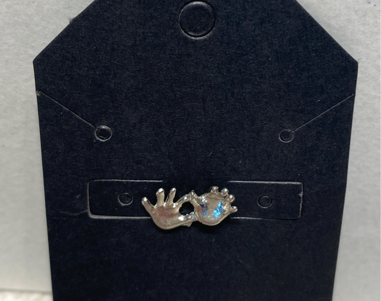Pin