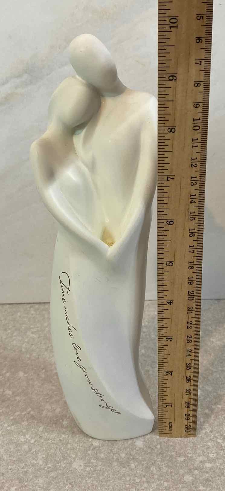 Figurine