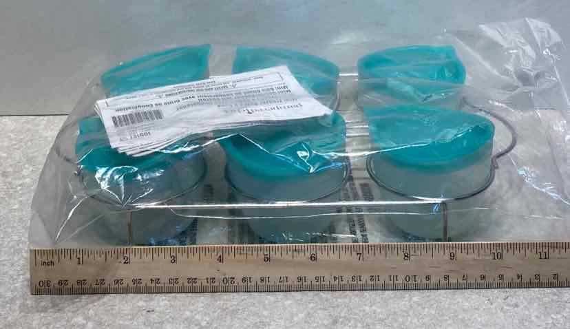 Pampered Chef Mini Freezer Bowls with Rack