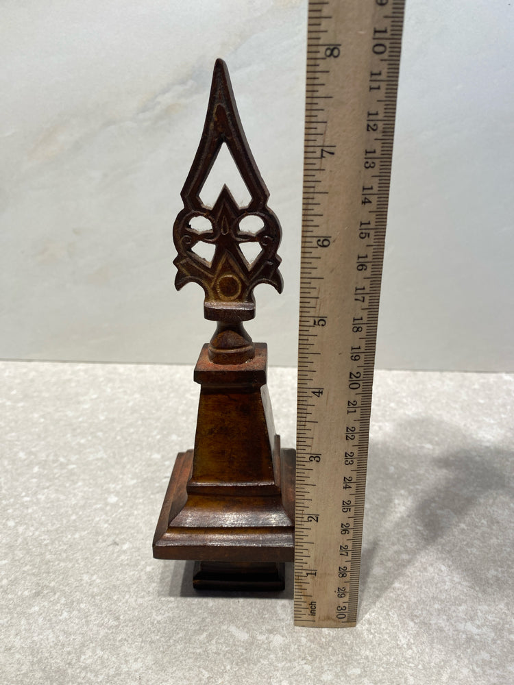 Finial Decor