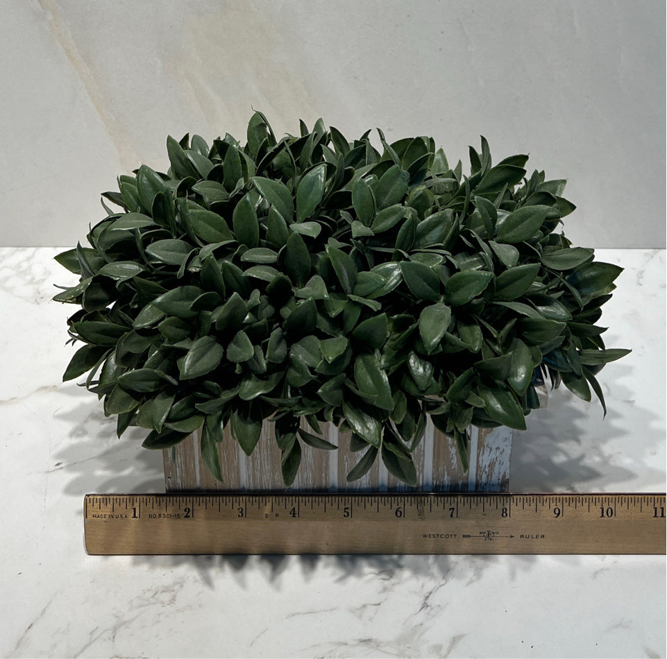 Artifical Decor