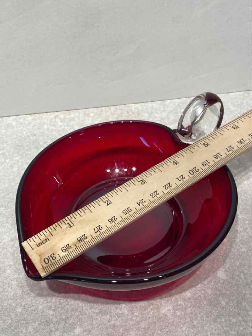 Red Handled Dish