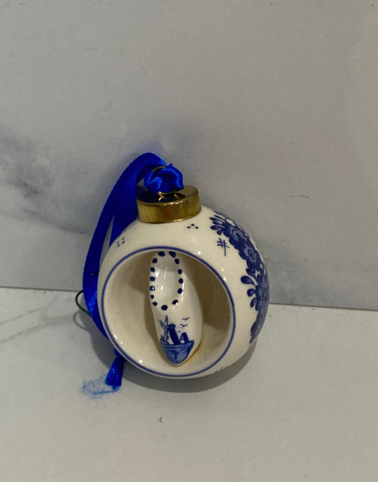 Delft Ornament
