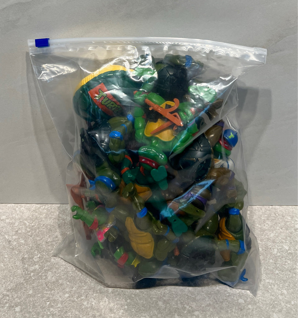 Lot of Teenage Mutant Ninja Turtles