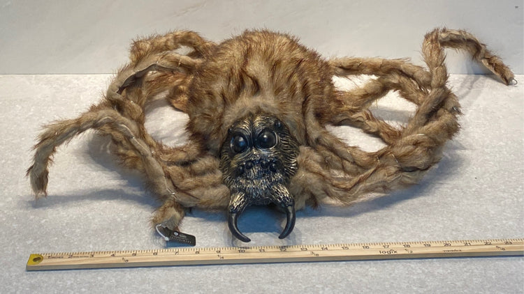 Pottery Barn Harry Potter Spider