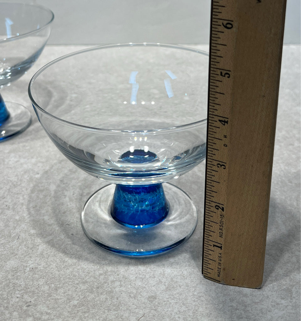 Set of 4 Footed Bowls