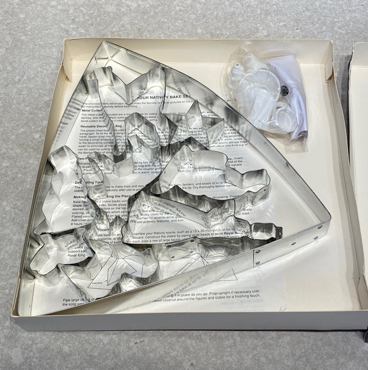 Naitvity Bake Set