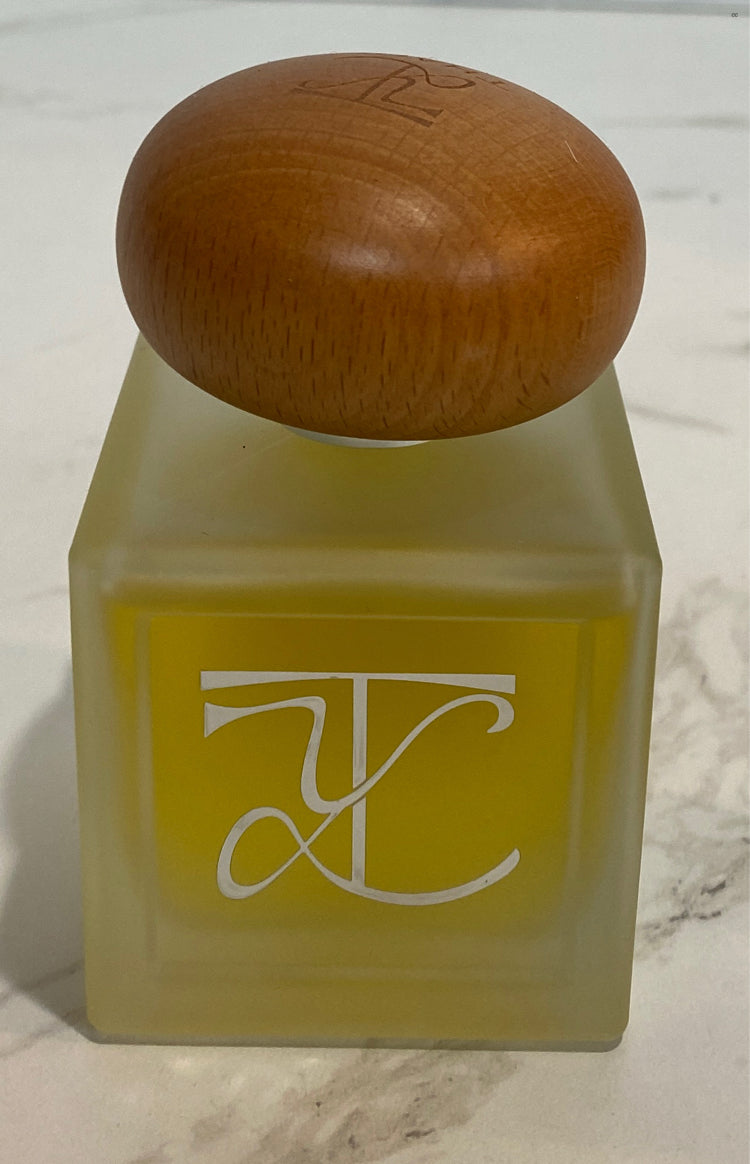 Thauy Nakht Cologne